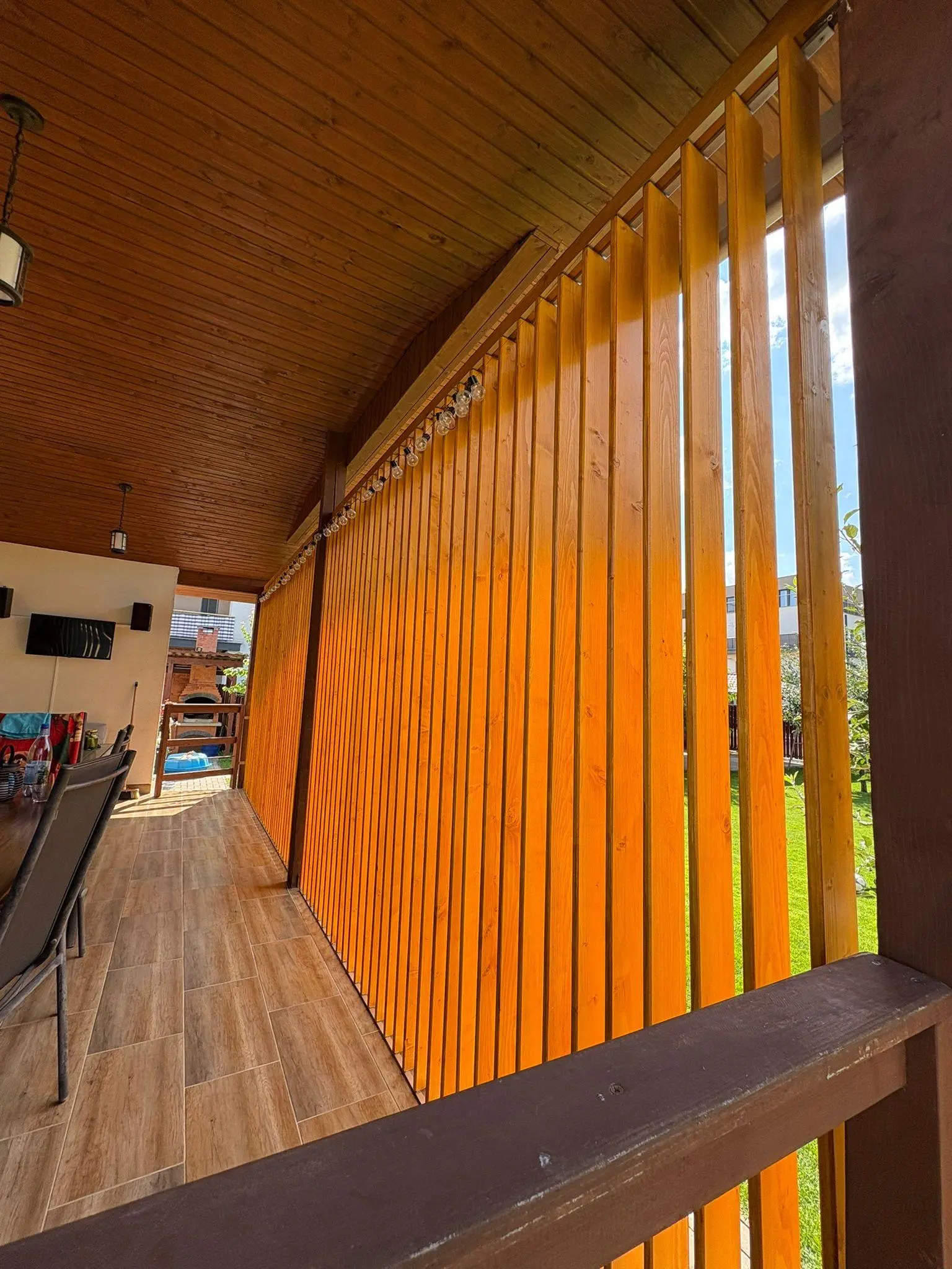 Balcon urban cu glisiere din aluminiu finisaj antracit